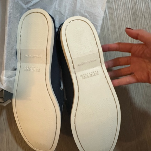 Sperry shoes - Picture 6 of 10